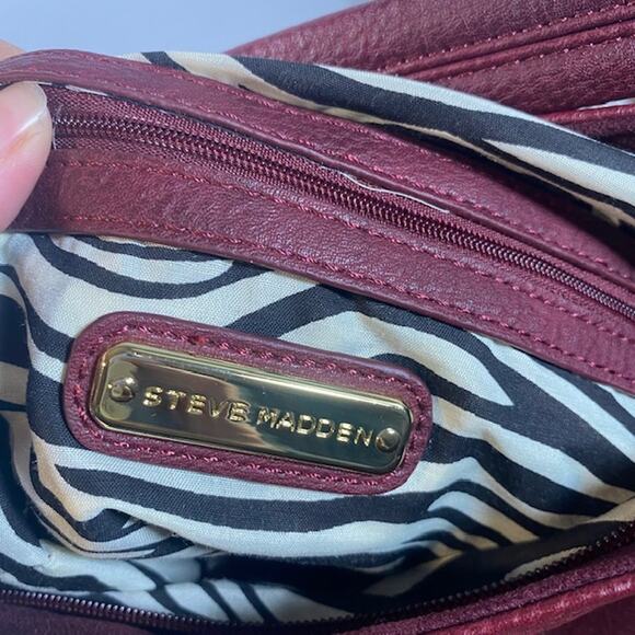 Steve Madden Burgundy Bskylar Vegan Leather Bucket Crossbody Bag Women - Picture 4 of 16